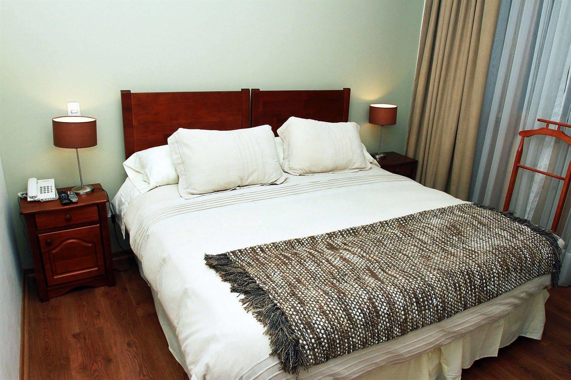 Hotel Loreto Santiago Buitenkant foto